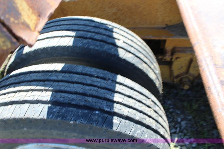 image for item K1105 1966 Hyster equipment trailer