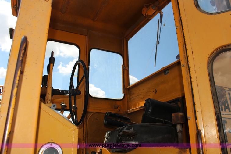 image for item K1156 Galion T500 L Series motor grader