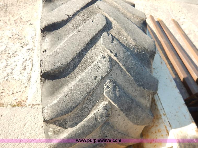 image for item K1654 2001 Tail Gator 5010AWD forklift