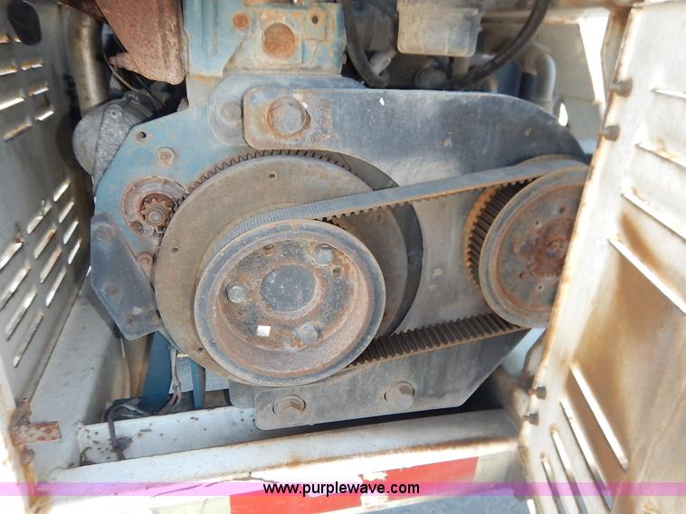 image for item K1654 2001 Tail Gator 5010AWD forklift