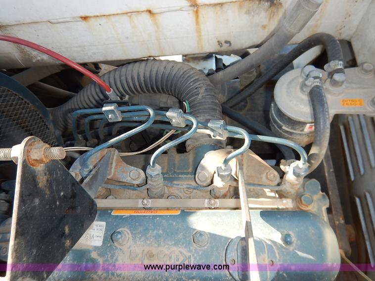 image for item K1654 2001 Tail Gator 5010AWD forklift