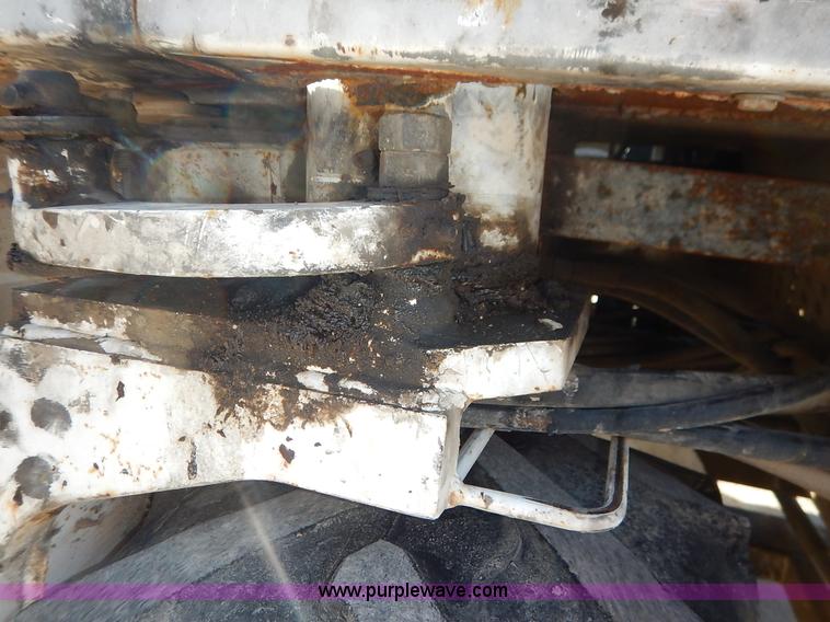 image for item K1654 2001 Tail Gator 5010AWD forklift