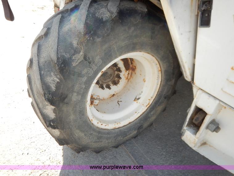 image for item K1654 2001 Tail Gator 5010AWD forklift