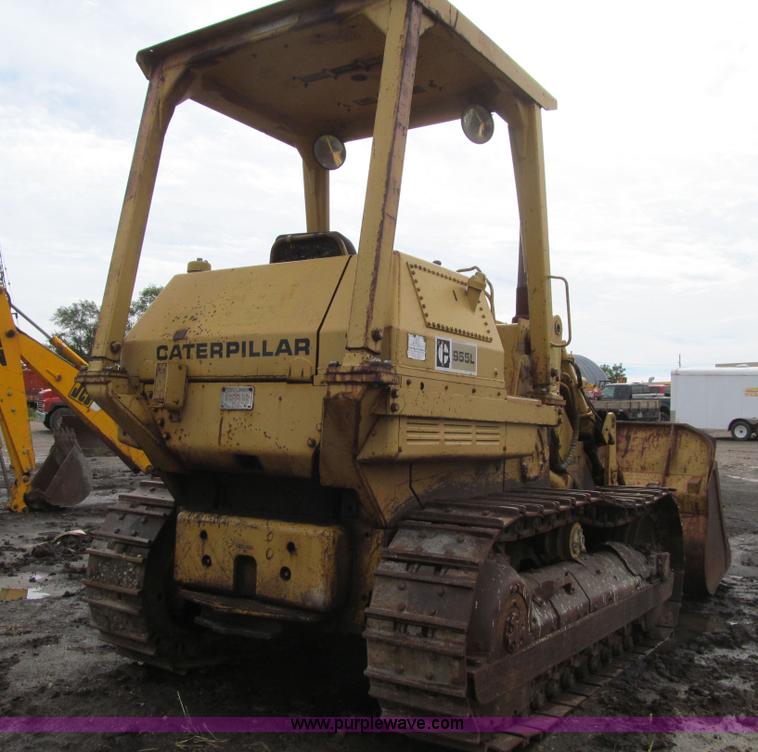 image for item K6332 1978 Caterpillar 955L track loader