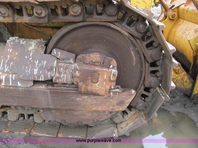 image for item K6332 1978 Caterpillar 955L track loader