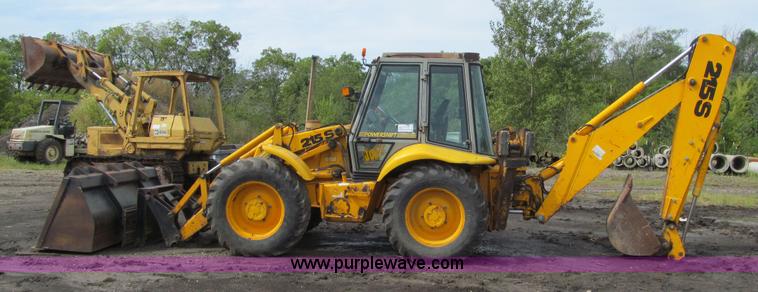 image for item K6333 1992 JCB 215S backhoe