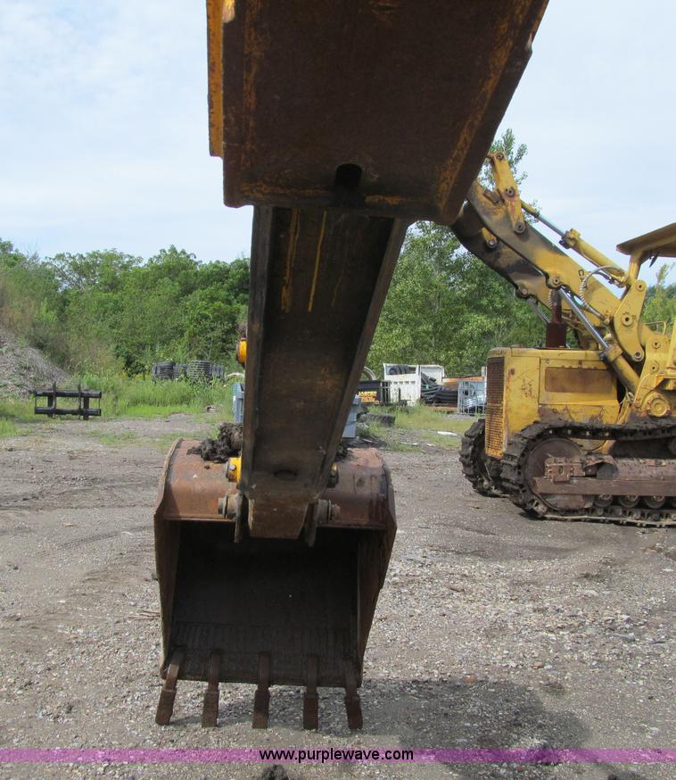 image for item K6333 1992 JCB 215S backhoe