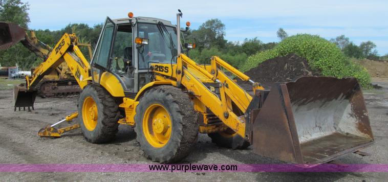 image for item K6333 1992 JCB 215S backhoe