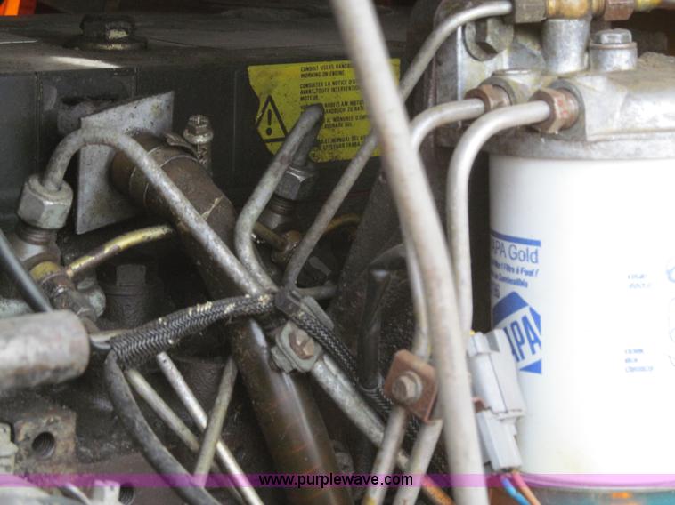 image for item K6333 1992 JCB 215S backhoe