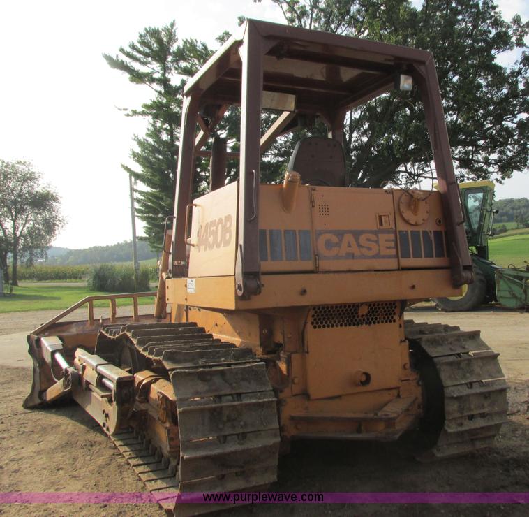 image for item K6632 1986 Case 1450B dozer