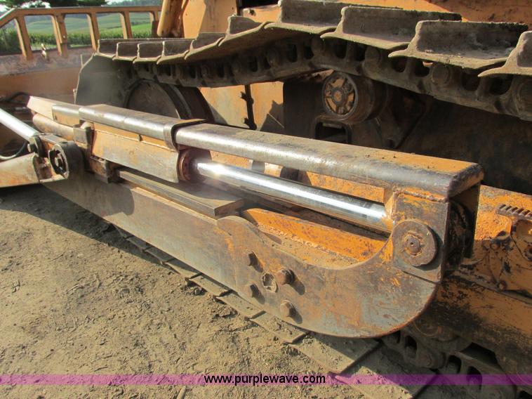 image for item K6632 1986 Case 1450B dozer