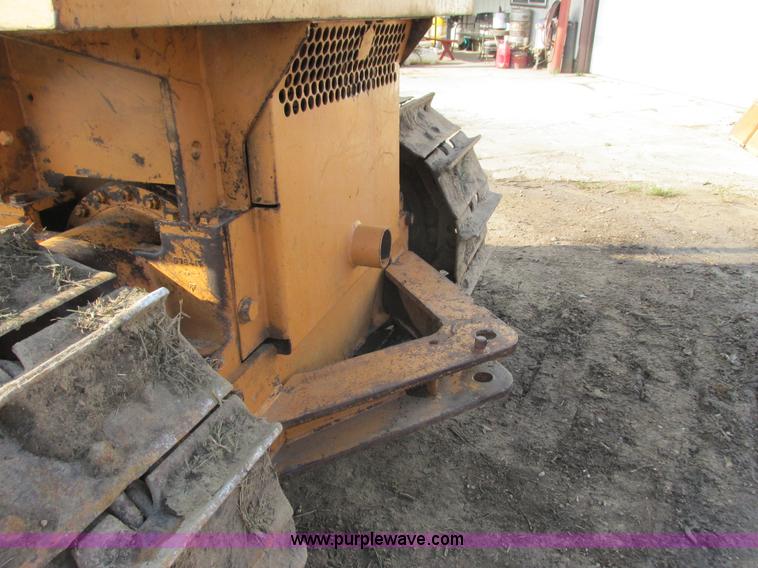 image for item K6632 1986 Case 1450B dozer