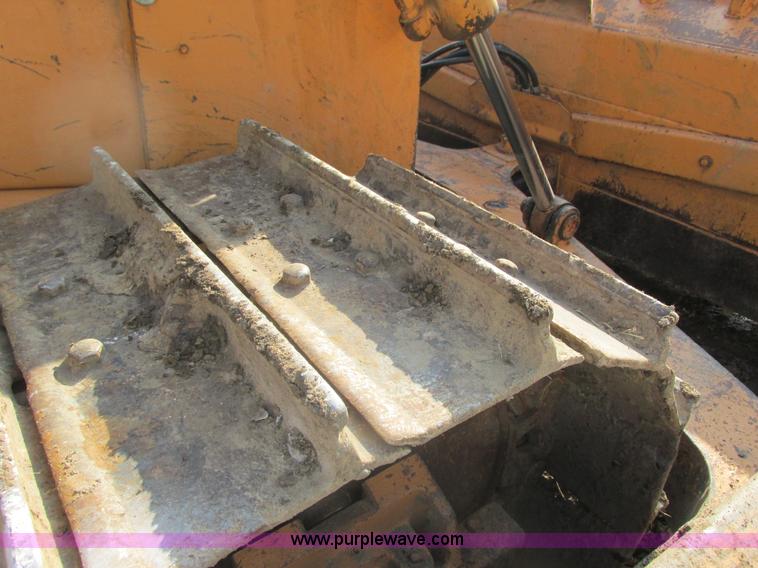 image for item K6632 1986 Case 1450B dozer