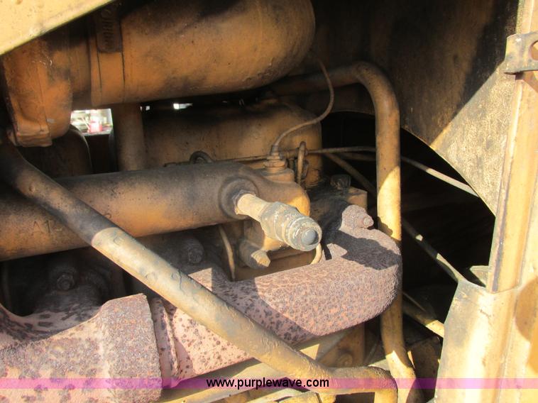 image for item K6632 1986 Case 1450B dozer