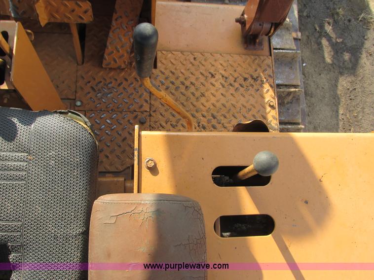 image for item K6632 1986 Case 1450B dozer