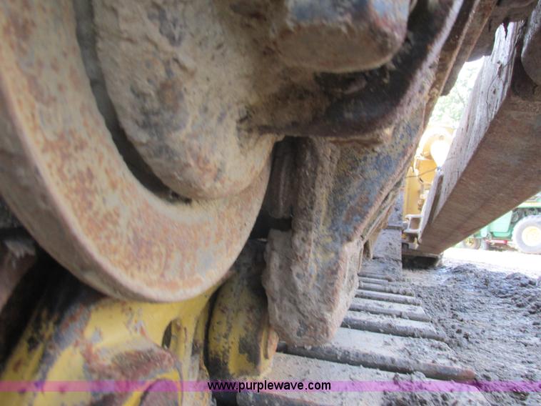 image for item K6633 1972 Caterpillar D7F dozer