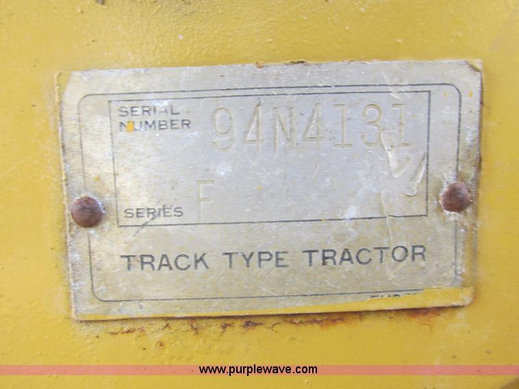 image for item K6633 1972 Caterpillar D7F dozer