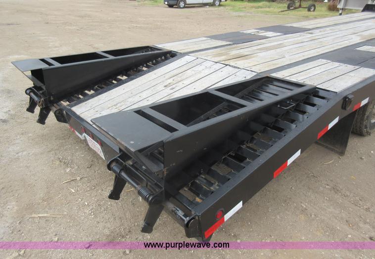 image for item L2774 2014 Big Tex 24ED-24+5 equipment trailer