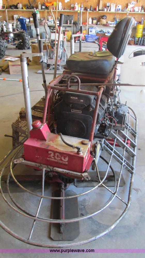 image for item L5275 Razorback HP200 power trowel