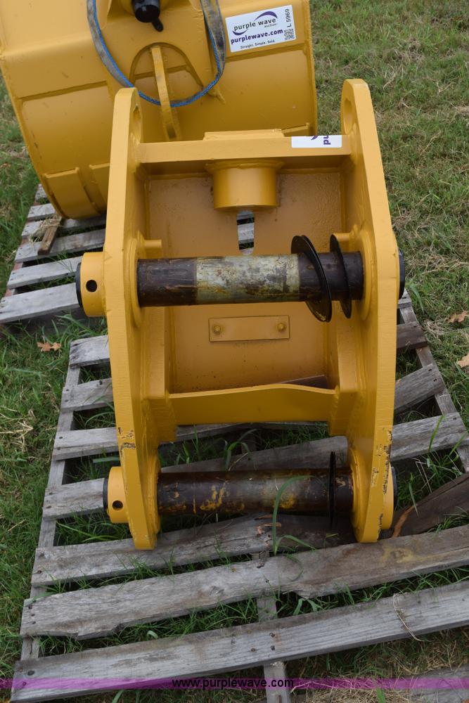 image for item L5970 Wain Roy quick attachment