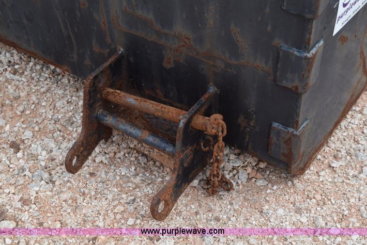 image for item L5984 Star Industries telehandler bucket