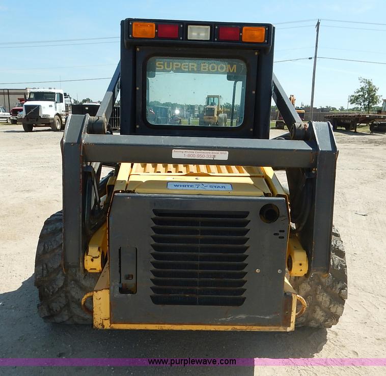 image for item L6288 2002 New Holland LS170 skid steer
