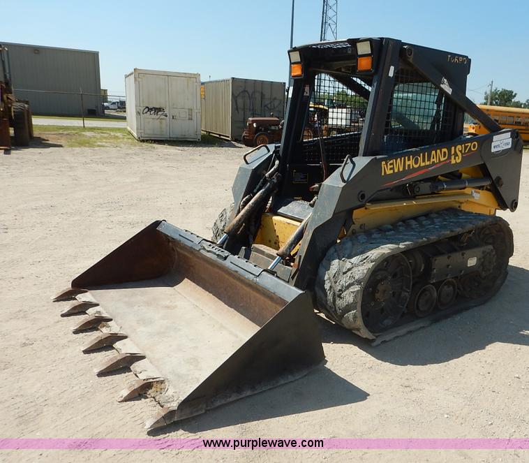 image for item L6288 2002 New Holland LS170 skid steer