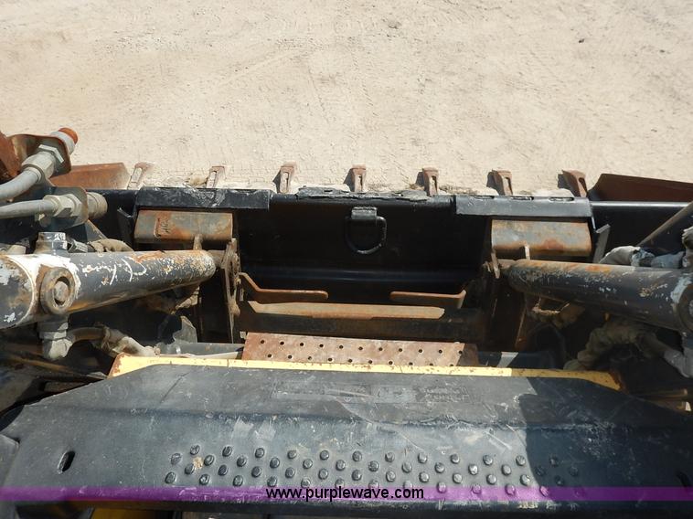 image for item L6288 2002 New Holland LS170 skid steer