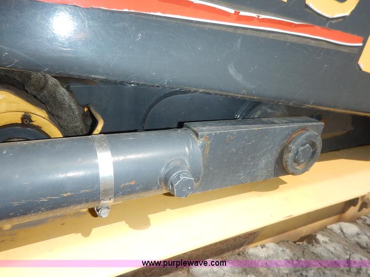 image for item L6288 2002 New Holland LS170 skid steer