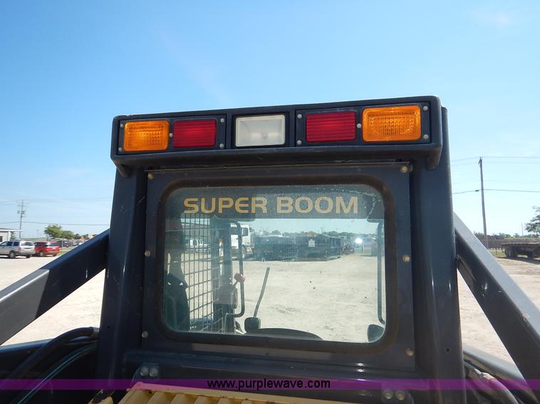 image for item L6288 2002 New Holland LS170 skid steer