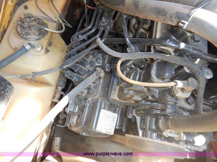 image for item L6288 2002 New Holland LS170 skid steer