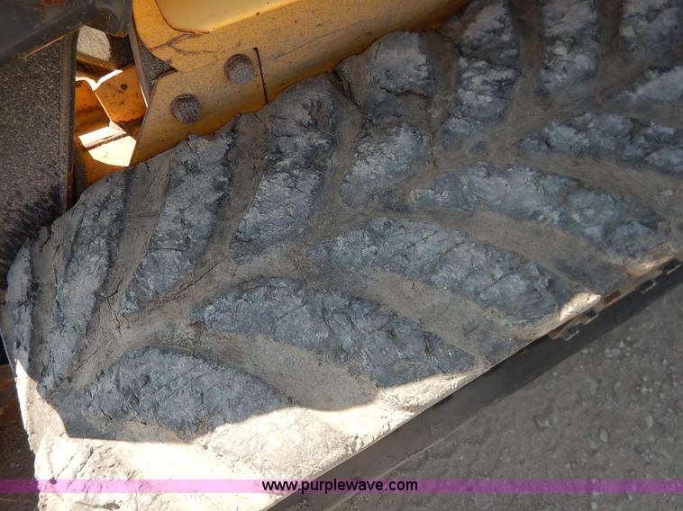 image for item L6288 2002 New Holland LS170 skid steer