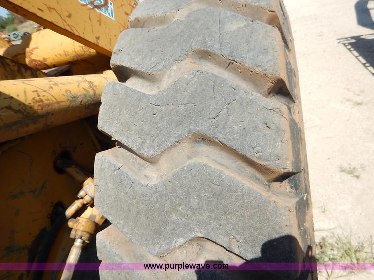 image for item L6291 1997 Kawasaki 65Z IV wheel loader