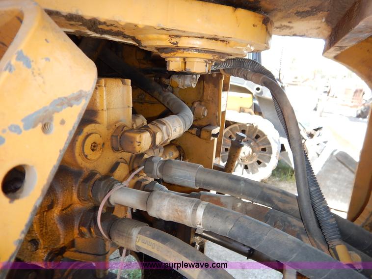 image for item L6291 1997 Kawasaki 65Z IV wheel loader