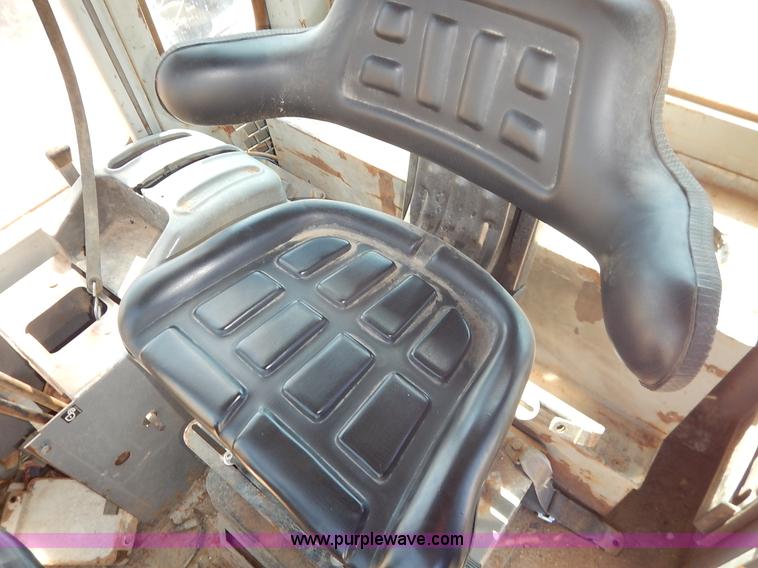 image for item L6291 1997 Kawasaki 65Z IV wheel loader