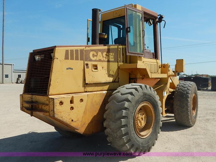 image for item L6297 1989 Case 621 wheel loader