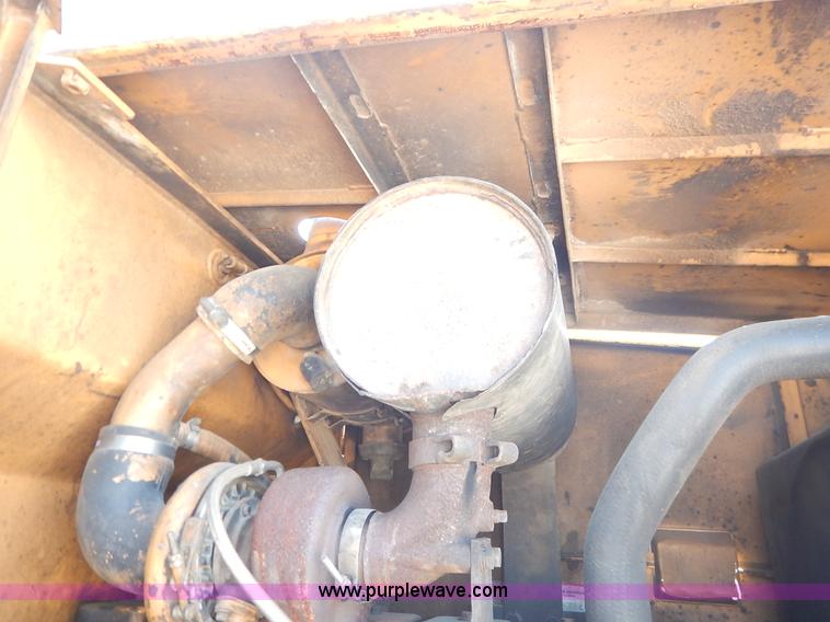 image for item L6297 1989 Case 621 wheel loader