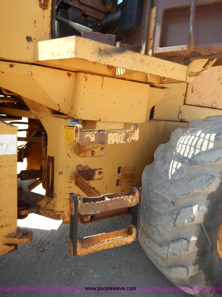 image for item L6297 1989 Case 621 wheel loader