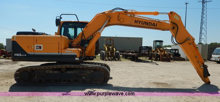 image for item L6298 2012 Hyundai Robex 140LC-9 excavator