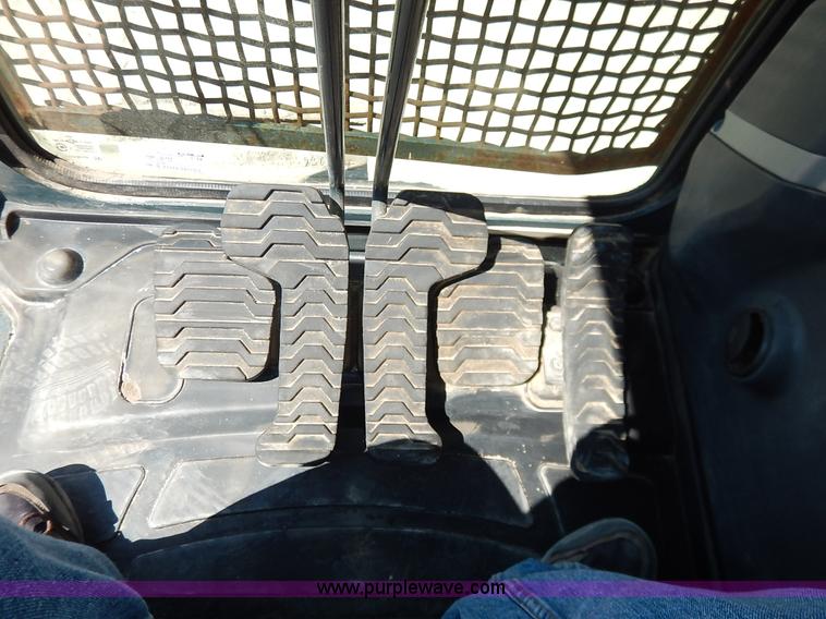 image for item L6298 2012 Hyundai Robex 140LC-9 excavator