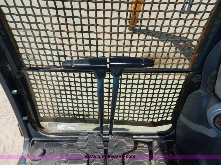 image for item L6298 2012 Hyundai Robex 140LC-9 excavator