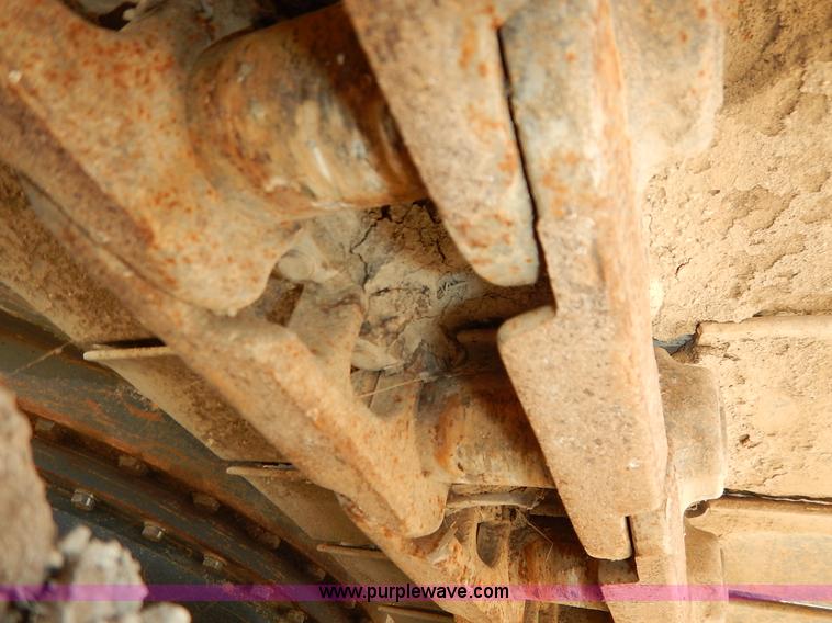 image for item L6298 2012 Hyundai Robex 140LC-9 excavator