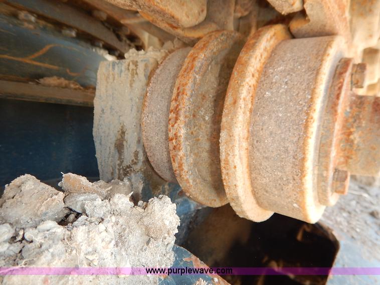 image for item L6298 2012 Hyundai Robex 140LC-9 excavator