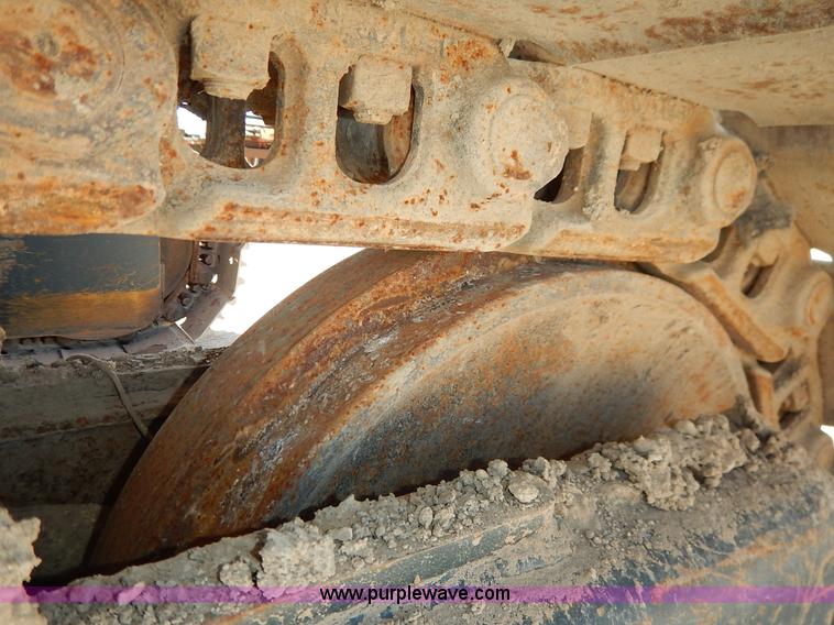 image for item L6298 2012 Hyundai Robex 140LC-9 excavator