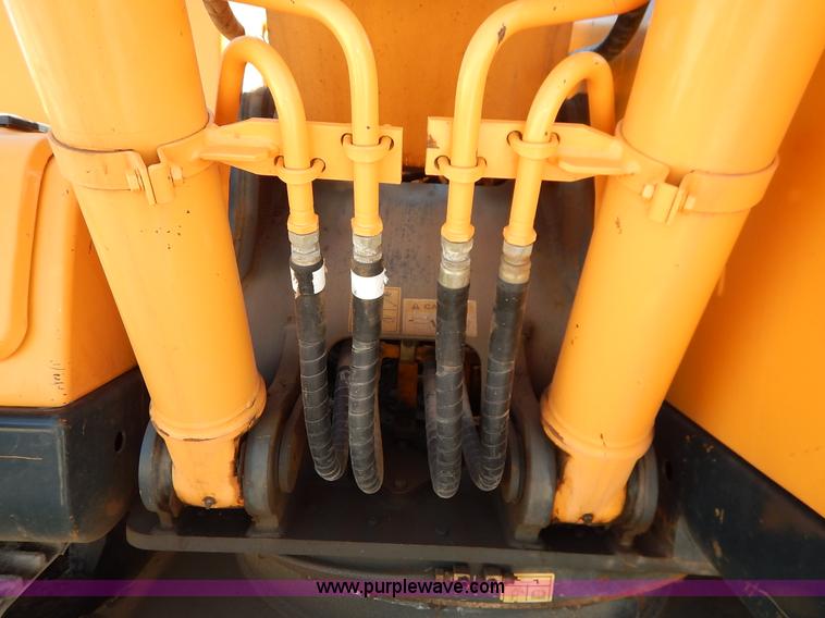 image for item L6298 2012 Hyundai Robex 140LC-9 excavator