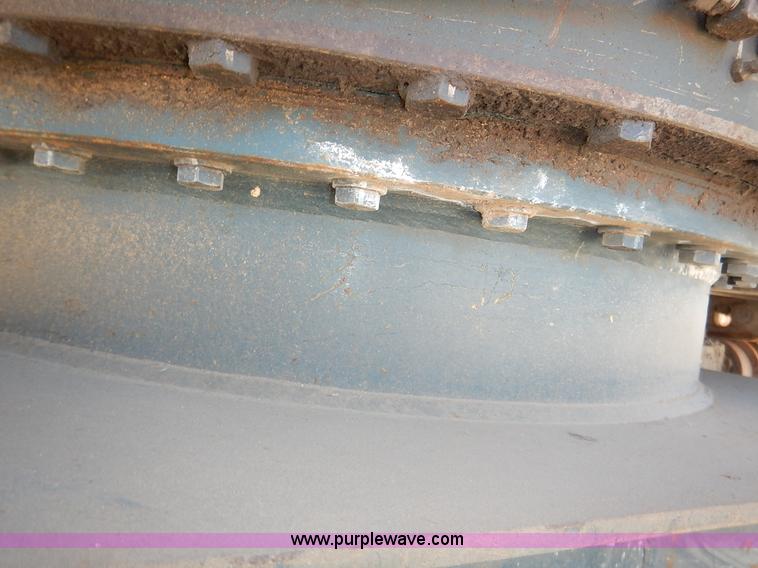 image for item L6298 2012 Hyundai Robex 140LC-9 excavator