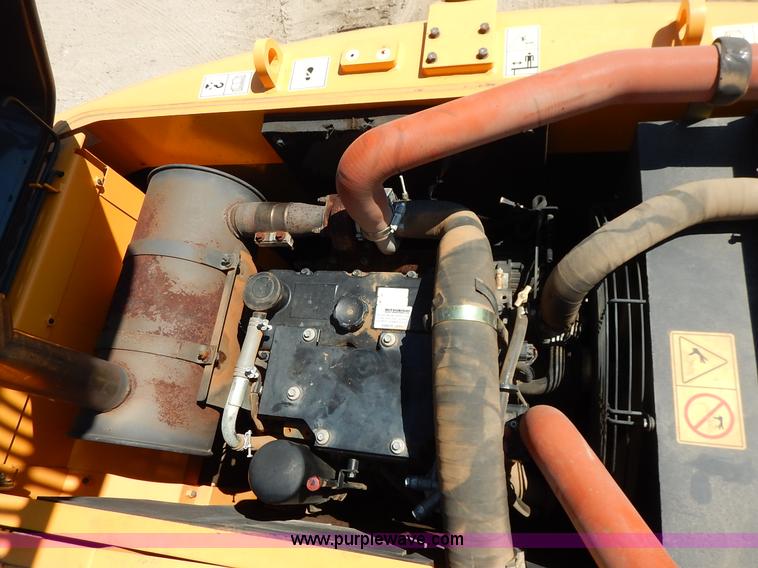 image for item L6298 2012 Hyundai Robex 140LC-9 excavator