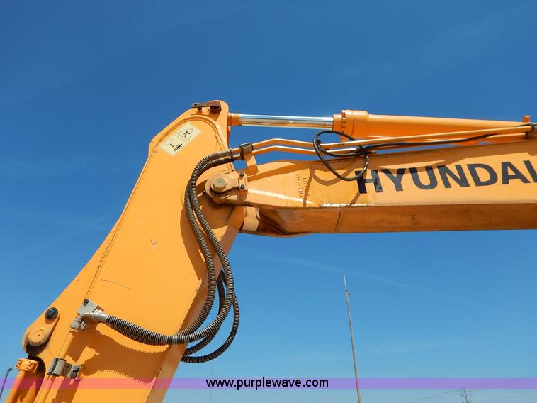 image for item L6298 2012 Hyundai Robex 140LC-9 excavator