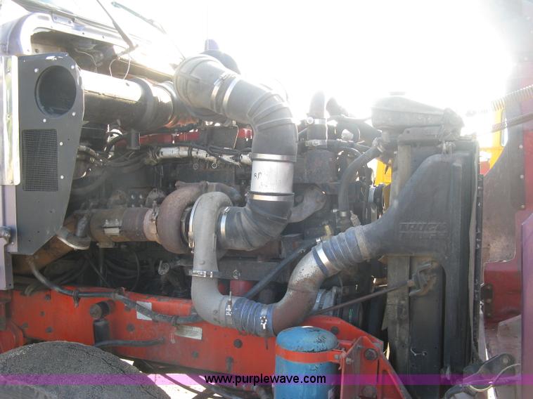 image for item L6311 1995 Kenworth T600 dump truck