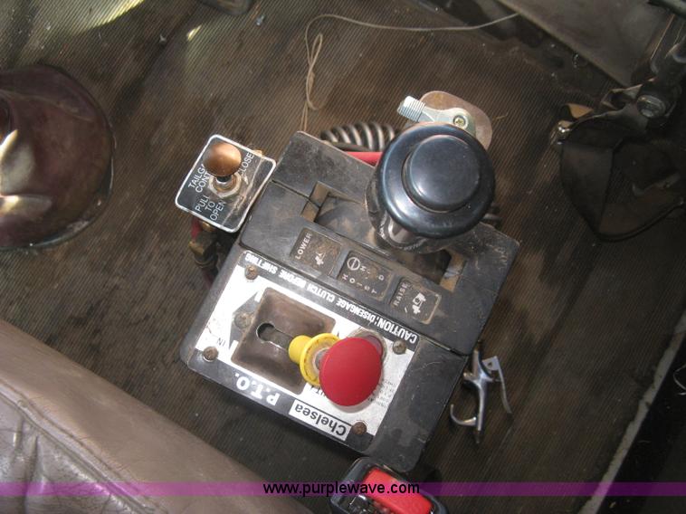 image for item L6311 1995 Kenworth T600 dump truck